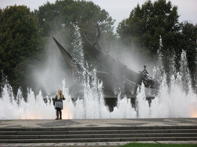 Whaling Monument